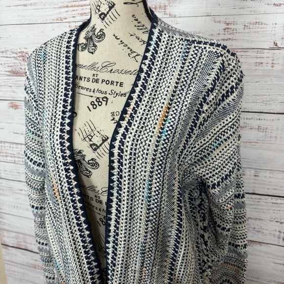 Lucky Brand Fringe Tribal‎ size medium open front popover cardigan - Picture 2 of 10